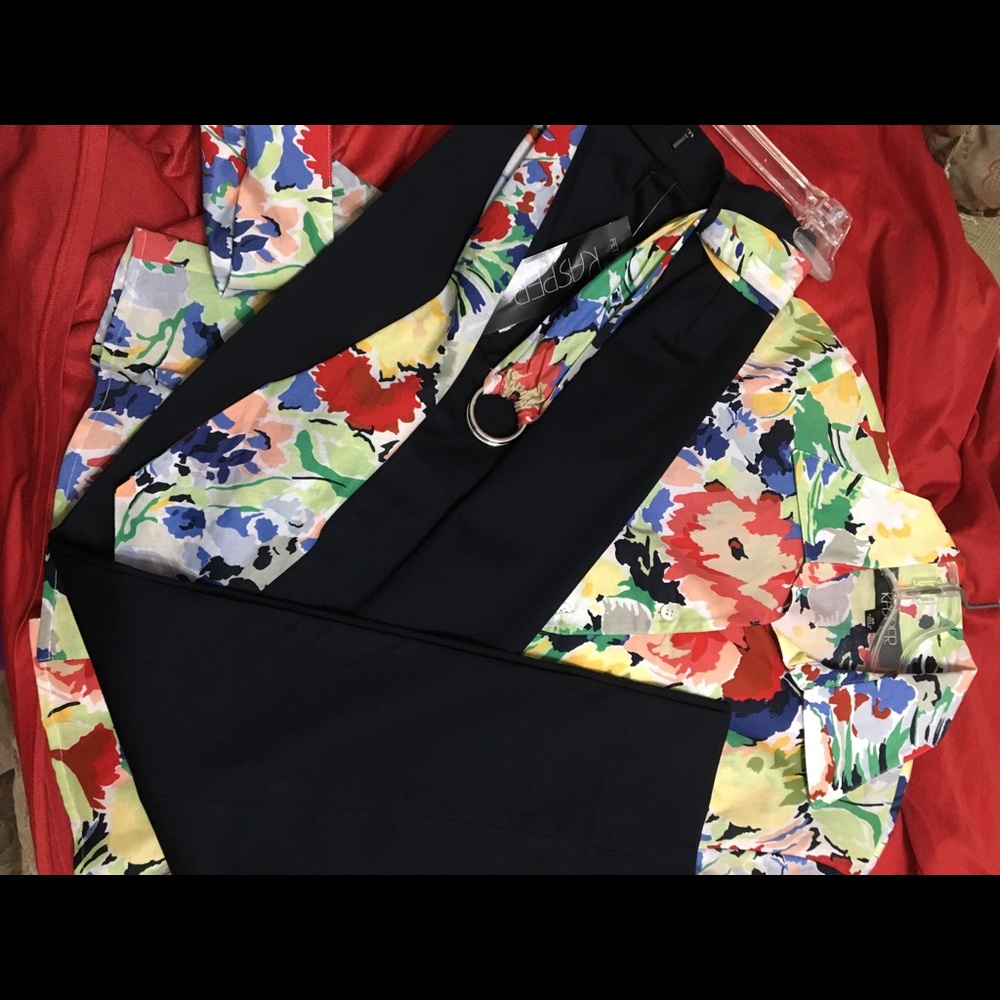 !!MID MONTH BIG SALE!! Blue floral pants set - Picture 8 of 12